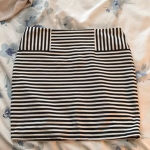 Forever 21 skirt